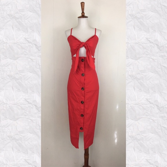 PrettyLittleThing Dresses & Skirts - Pretty Little Things Tie Front Midi Dress